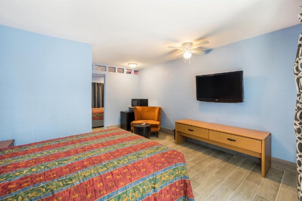 Knights Inn Tucson D.M.A.F Area image 12